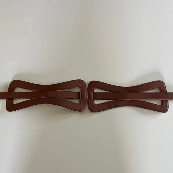 BCBGMaxAzria | Accessories | Bcbg Maxazria Cognac Belt In  display picture 3